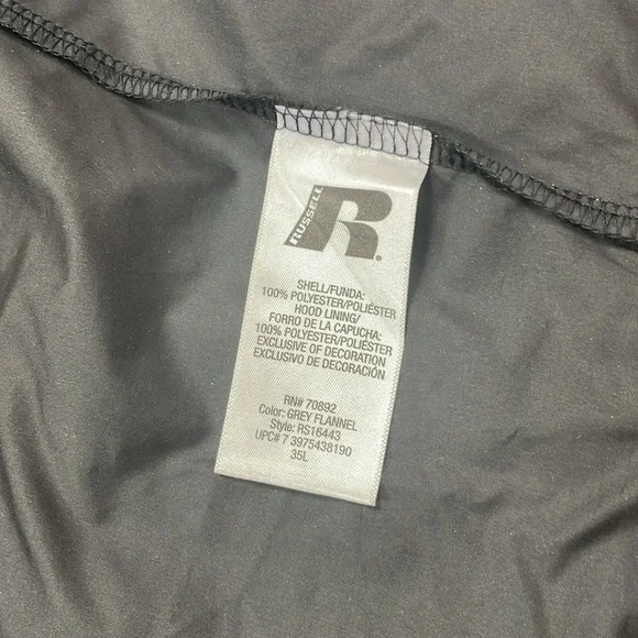 Russell lightweight jacket size large - Picture 5 of 5